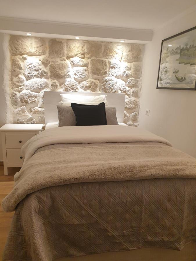 Buza * Ragusa