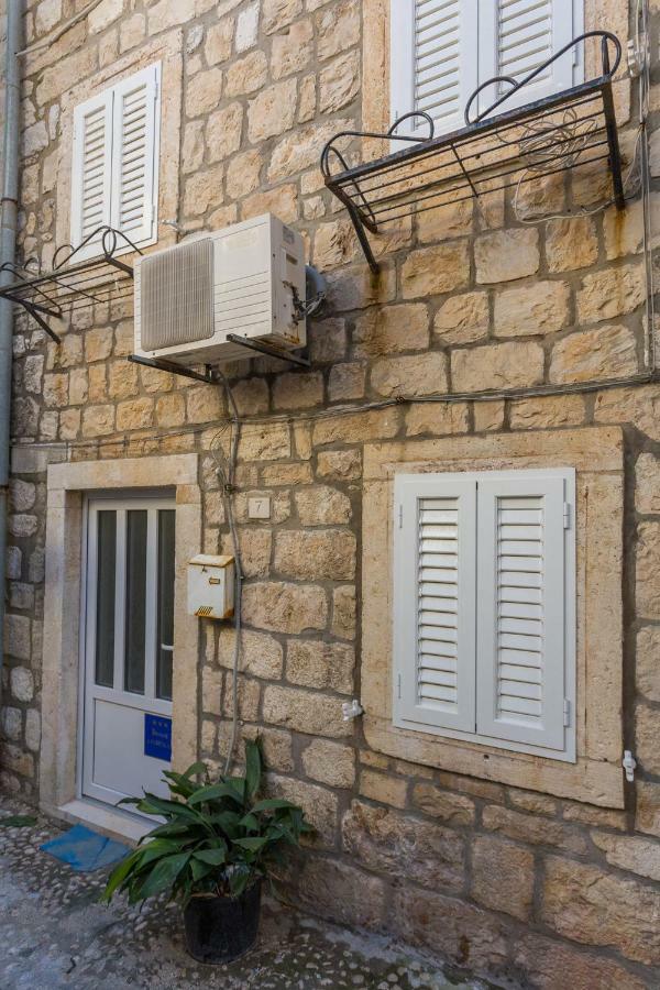 Buza * Ragusa